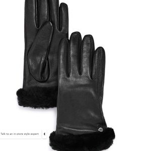 Ugg black shorty shearling leather gloves M